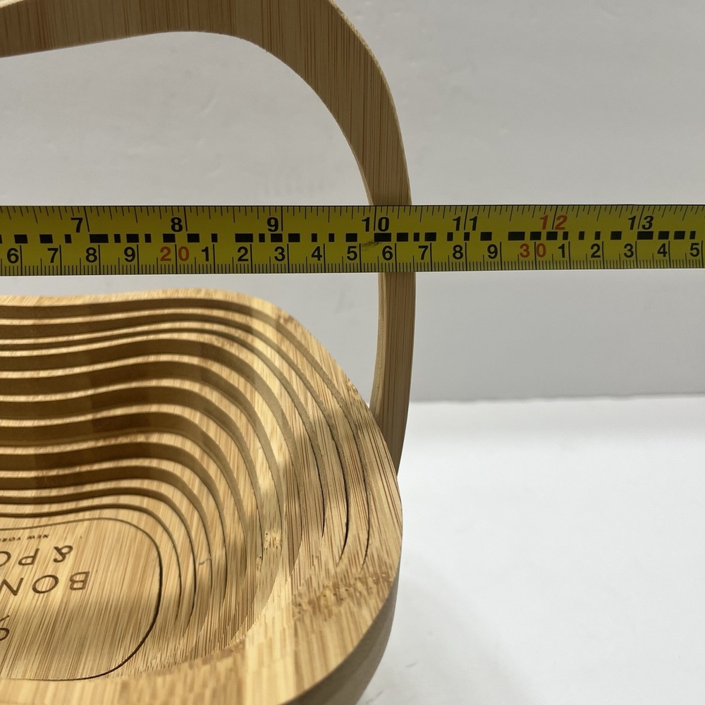 Vintage Spiral Cut Collapsible Wooden Basket On Tray Apple Shape Handle Stem - Picture 7 of 7